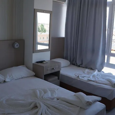 Hotel Marine