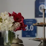 Hotel Marine