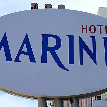 Marine Hotel